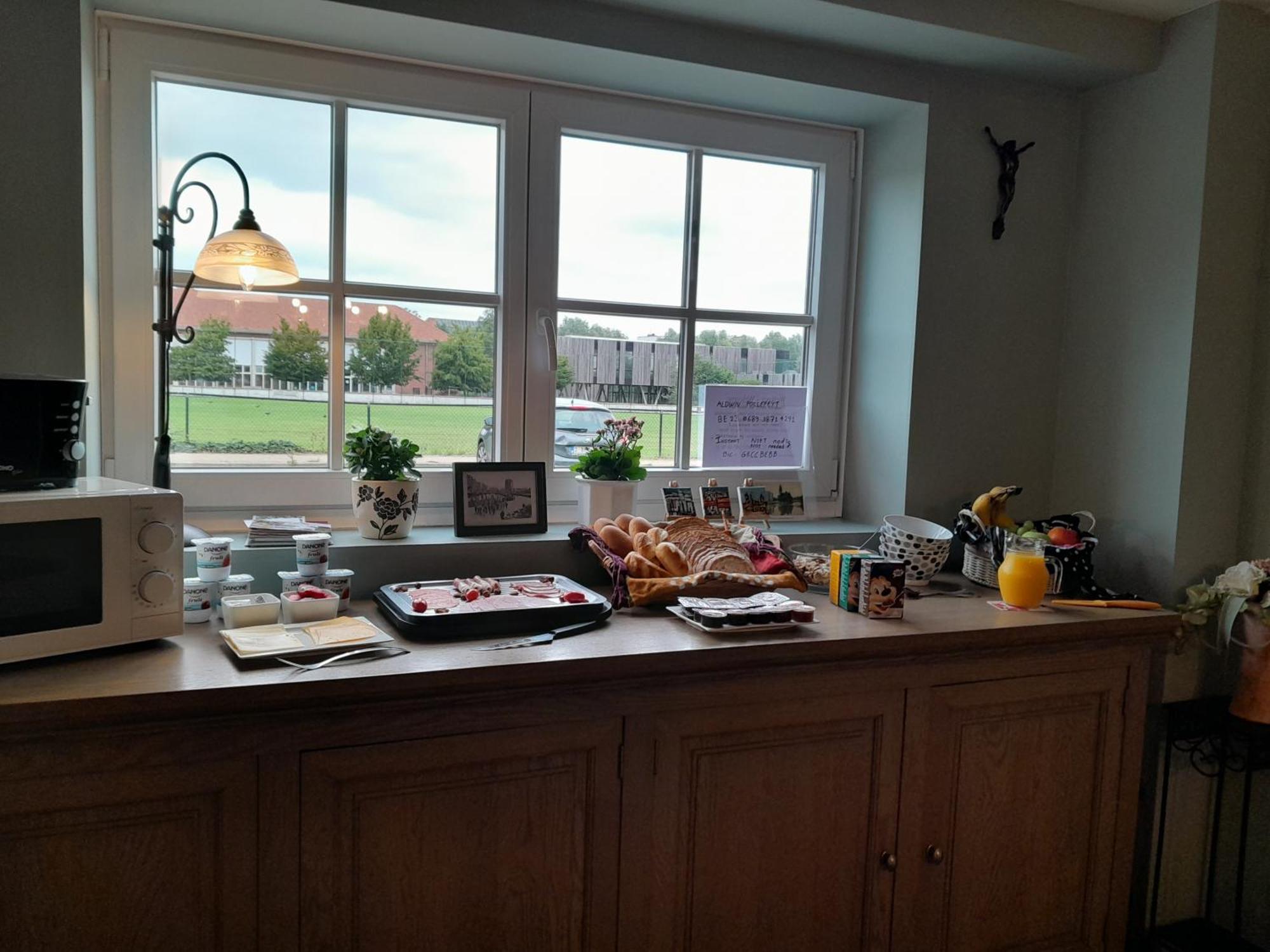 Juliette'S Bed & Breakfast Ieper Ngoại thất bức ảnh