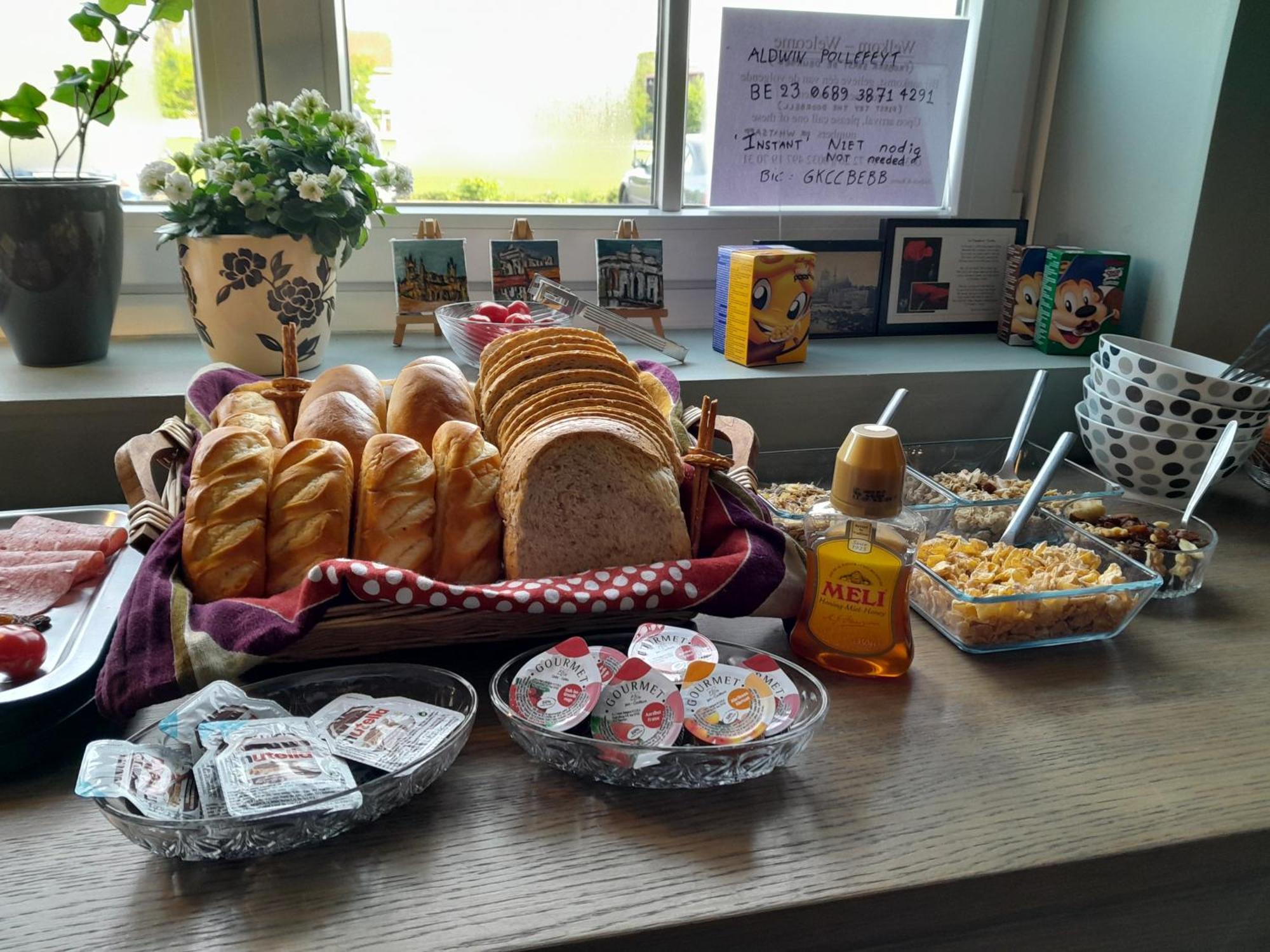 Juliette'S Bed & Breakfast Ieper Ngoại thất bức ảnh